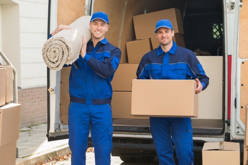 Flat moving assistance with man and van in Waterloo