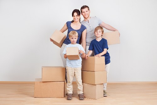 Man with van service in Waterloo for small urban moves