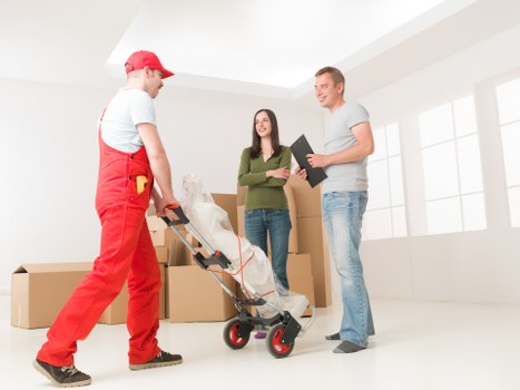 Free quote policy for local man and van services in Waterloo